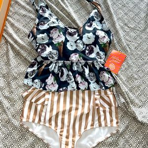 Kortni Jeane set ice cream floral